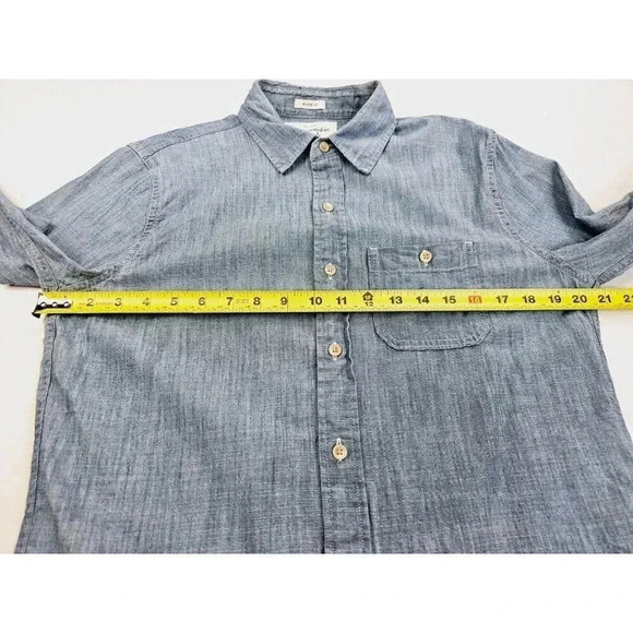 Abercrombie & Fitch Size Small Blue Denim Long Sleeve Logo Tag L/S Muscle Shirt - Picture 3 of 8